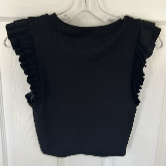 Zara black flutter sleeve crop top tank - Picture 2 of 5